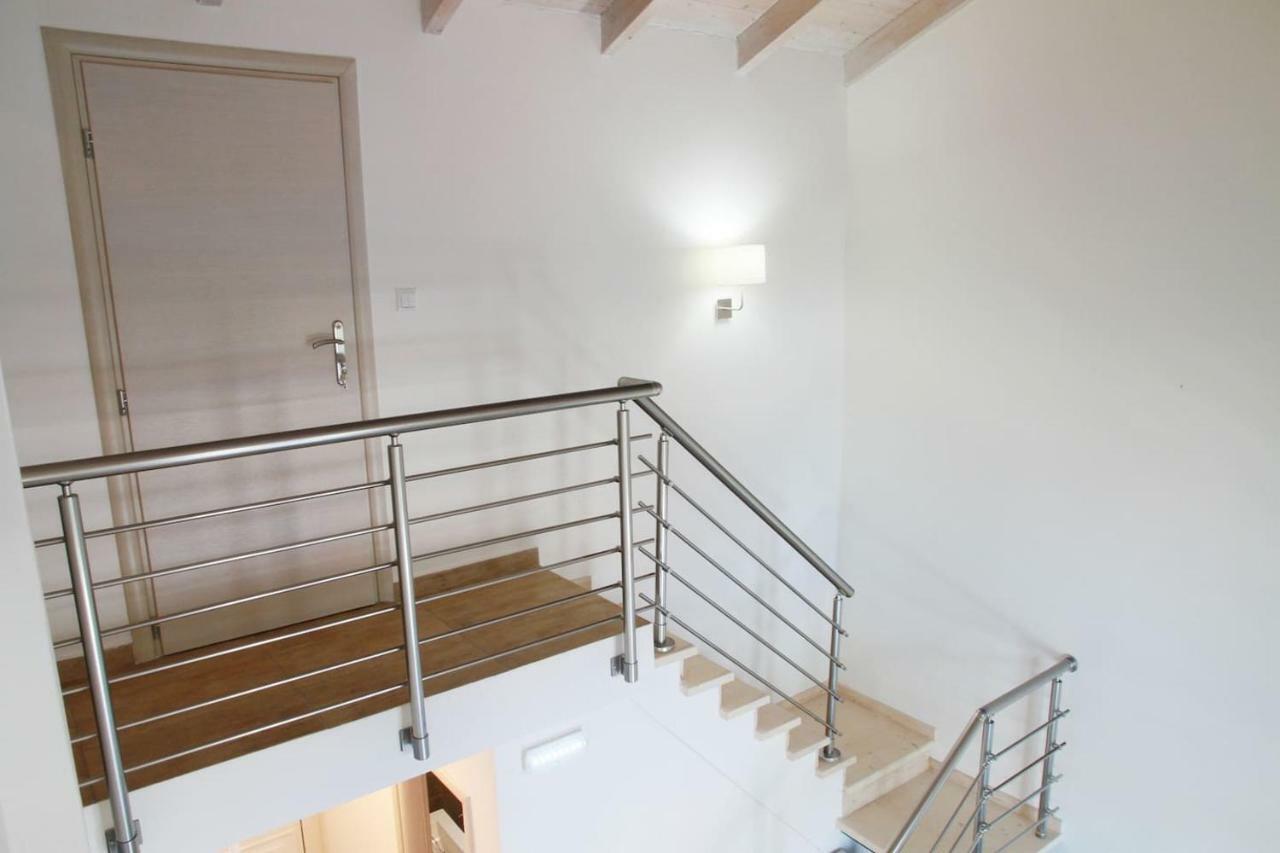 Xaradiotis House - A Modern Away From Holiday home *